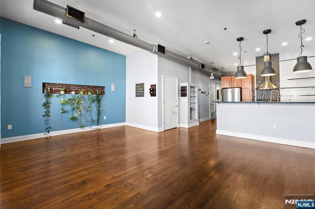 321 Washington Street PH4, Hoboken, NJ 07030