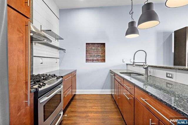 321 Washington Street PH4, Hoboken, NJ 07030