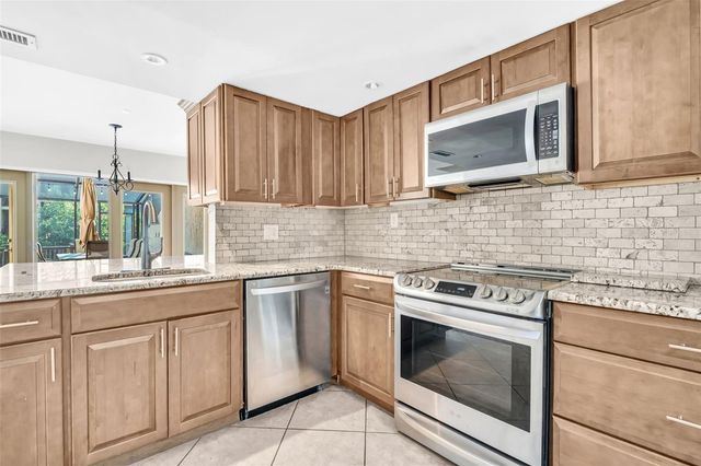 4307 HARBOR HOUSE DRIVE 13, Tampa, FL 33615