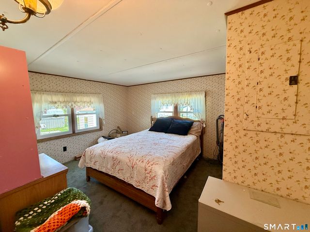 74 Cheyenne Road, East Hartford, CT 06118