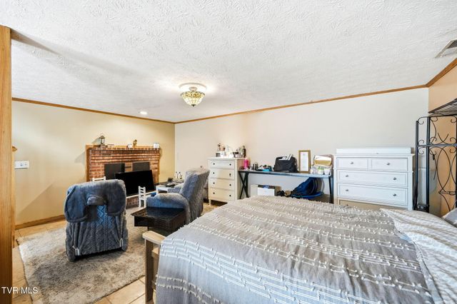 591 Southview Drive, Johnson City, TN 37601