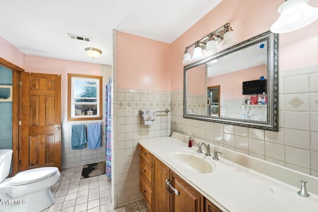 591 Southview Drive, Johnson City, TN 37601