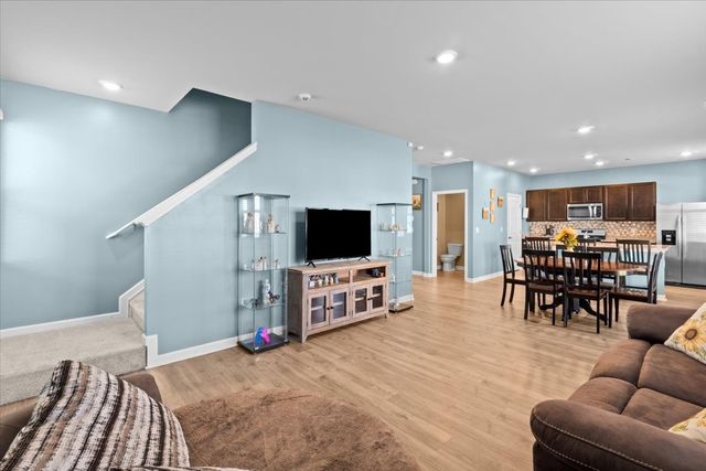 136 Saddle Horse Ln, Murfreesboro, TN 37129