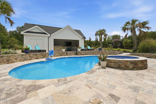 6504 Prescott Shore Drive, Wake Forest, NC 27587