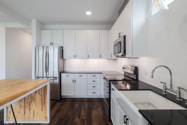 4704 Sunset TRL 1201, Austin, TX 78745