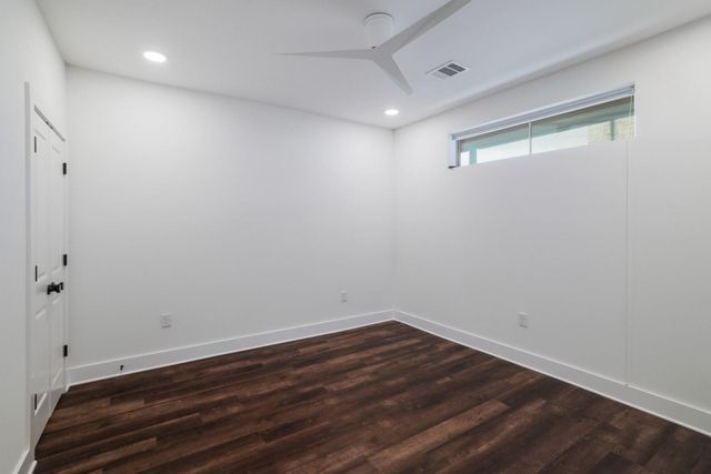 4704 Sunset TRL 1201, Austin, TX 78745