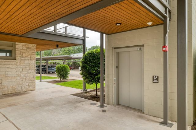 4704 Sunset TRL 1201, Austin, TX 78745