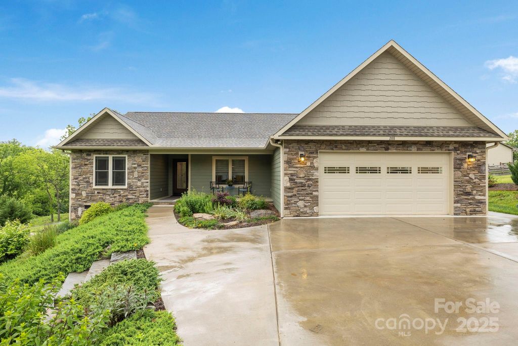 288 Ollie Weaver Road, Weaverville, NC 28787