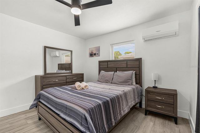 1305 29TH STREET W, Bradenton, FL 34205