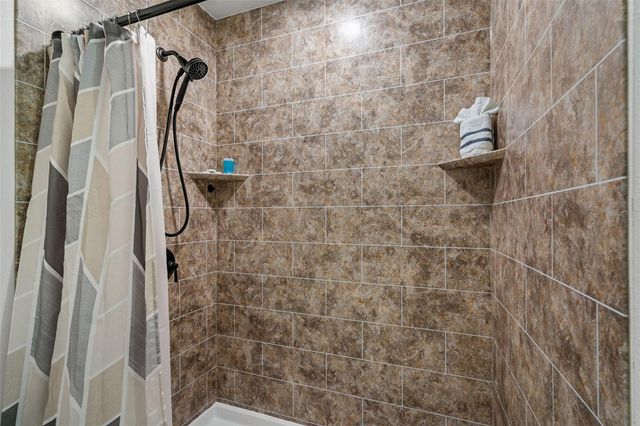 1305 29TH STREET W, Bradenton, FL 34205