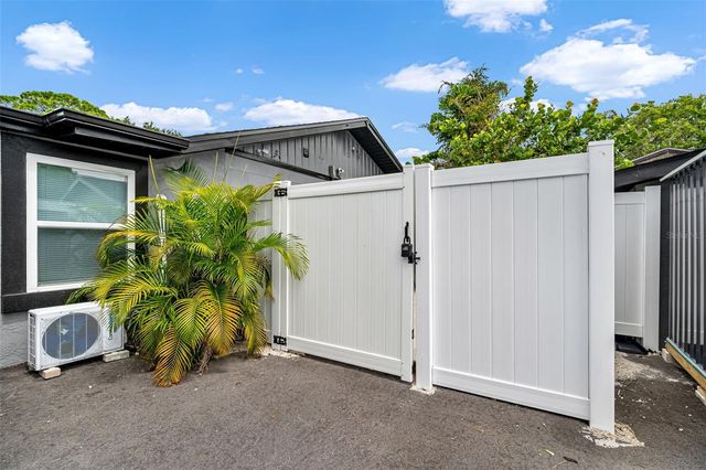 1305 29TH STREET W, Bradenton, FL 34205