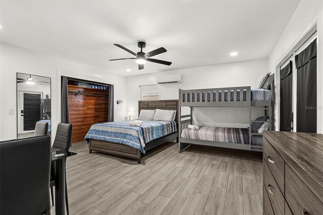1305 29TH STREET W, Bradenton, FL 34205