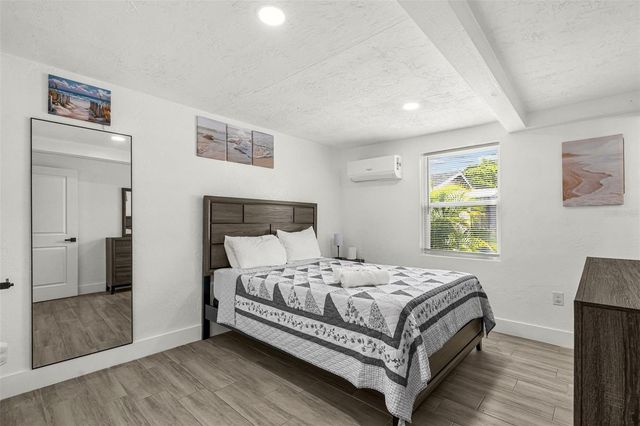 1305 29TH STREET W, Bradenton, FL 34205