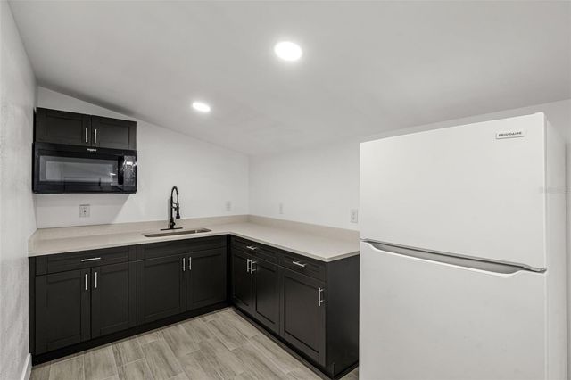 1305 29TH STREET W, Bradenton, FL 34205