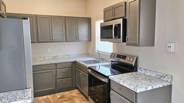 402 Edinburgh Drive, Cocoa, FL 32922