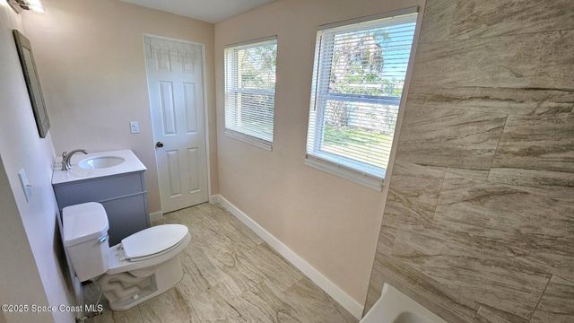 402 Edinburgh Drive, Cocoa, FL 32922
