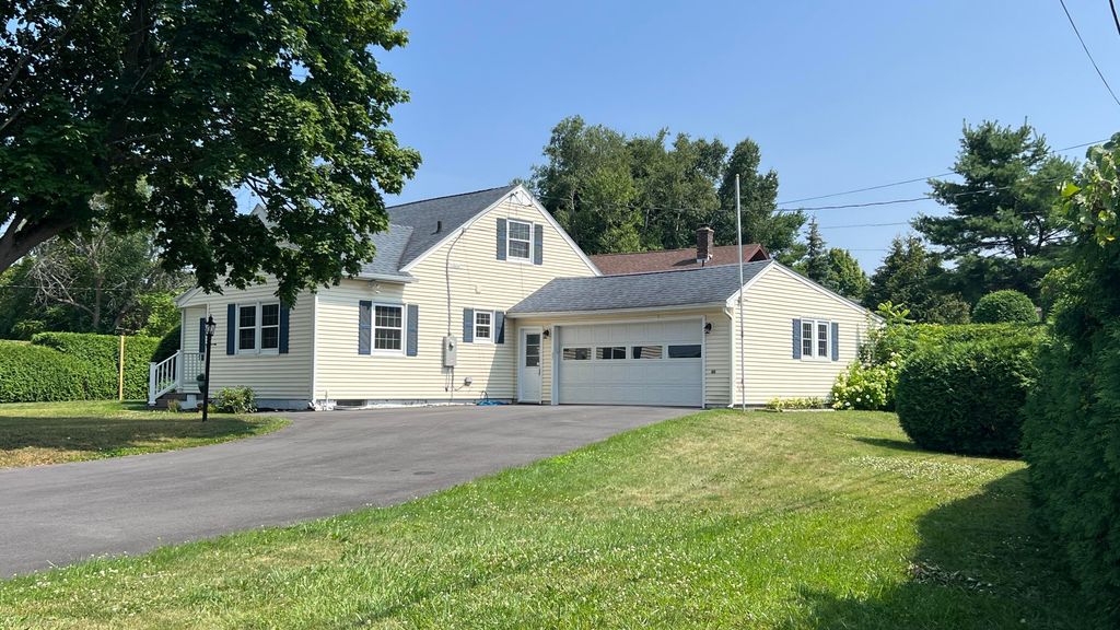 97 Park Avenue W, Plattsburgh, NY 12901