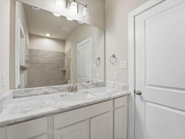 9020 Lonestar River Lane, Houston, TX 77080