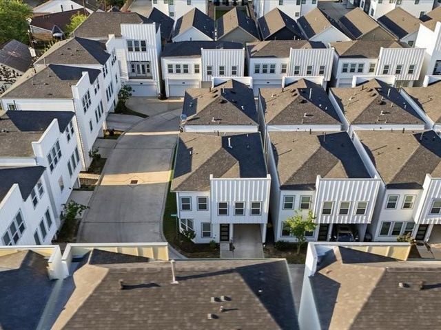 9020 Lonestar River Lane, Houston, TX 77080