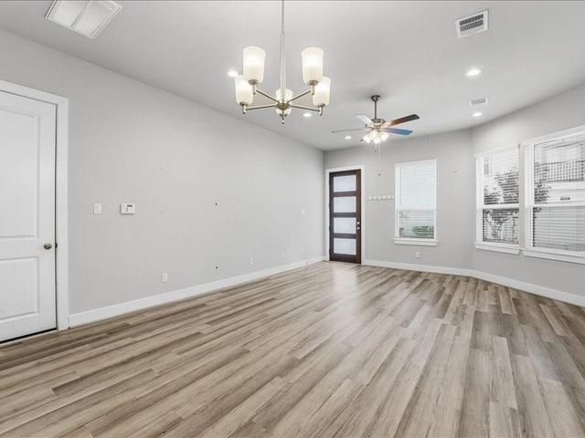 9020 Lonestar River Lane, Houston, TX 77080