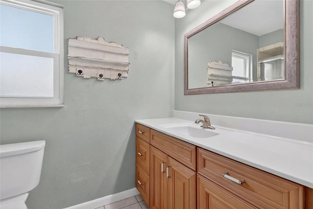 Image 33 of property listing at 4085 OLD COLONY ROAD, Mulberry, FL 33860