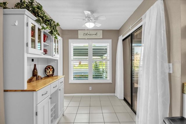 2823 72ND STREET COURT W 2151, Bradenton, FL 34209