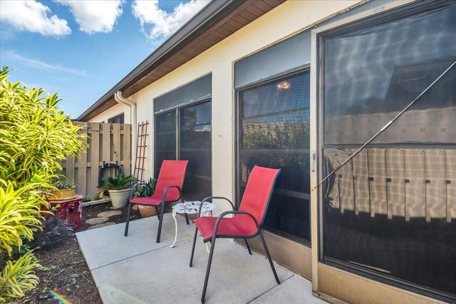 2823 72ND STREET COURT W 2151, Bradenton, FL 34209