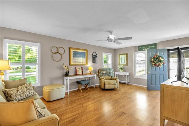 2823 72ND STREET COURT W 2151, Bradenton, FL 34209