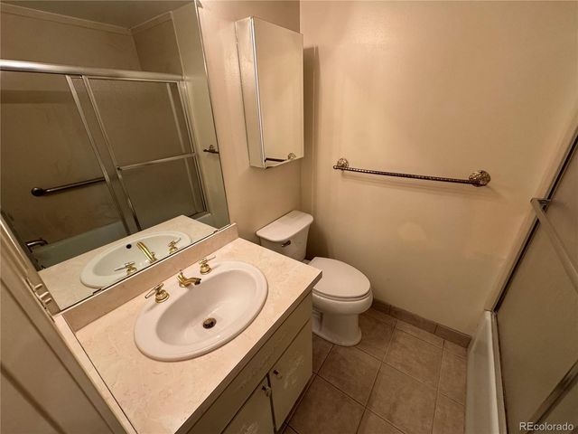 7877 E Mississippi Avenue 501, Denver, CO 80247