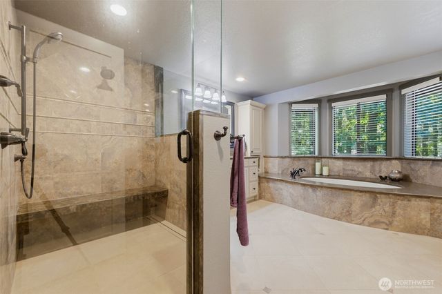 22429 SE 329th Street, Black Diamond, WA 98010