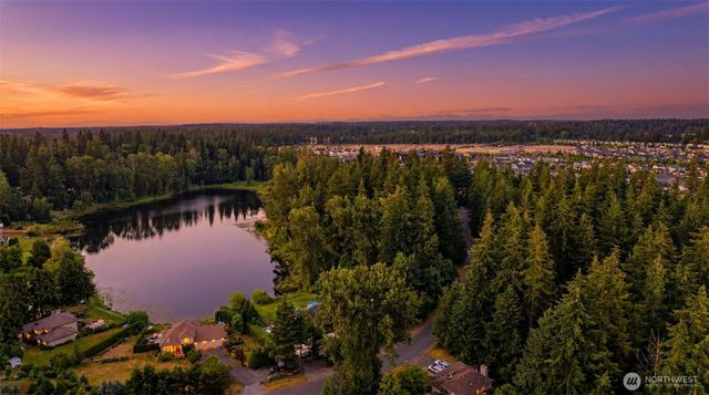 22429 SE 329th Street, Black Diamond, WA 98010