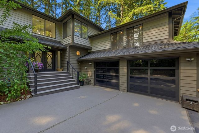 22429 SE 329th Street, Black Diamond, WA 98010