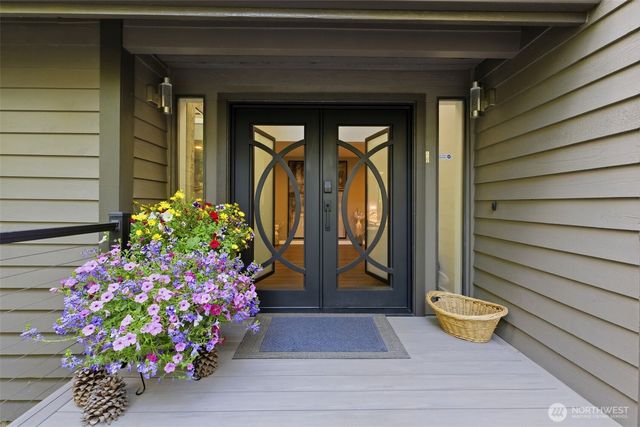 22429 SE 329th Street, Black Diamond, WA 98010