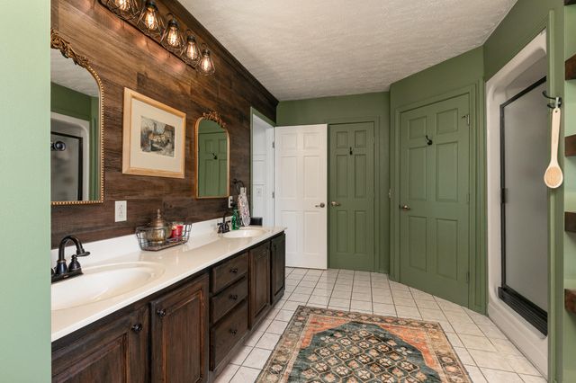 209 Northgate Avenue, Monett, MO 65708