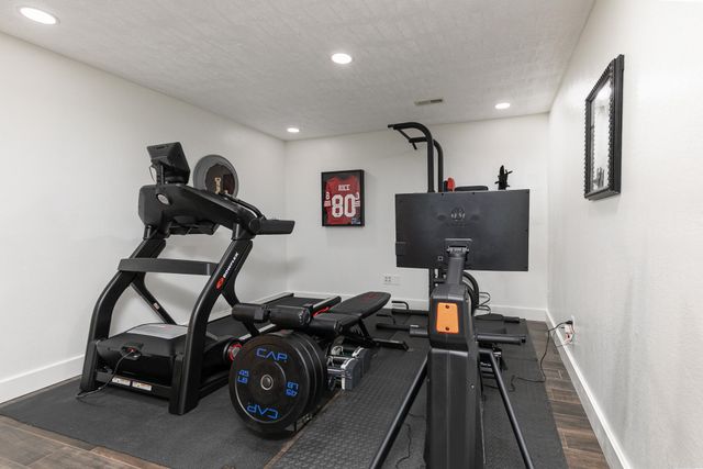 209 Northgate Avenue, Monett, MO 65708