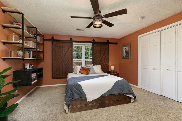 209 Northgate Avenue, Monett, MO 65708