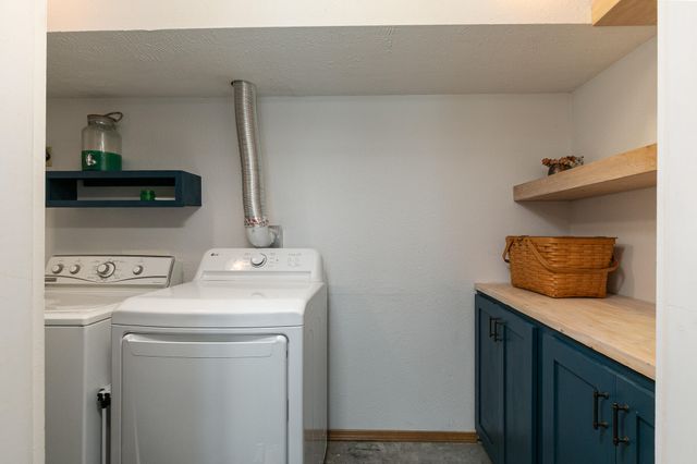 209 Northgate Avenue, Monett, MO 65708