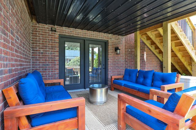 209 Northgate Avenue, Monett, MO 65708