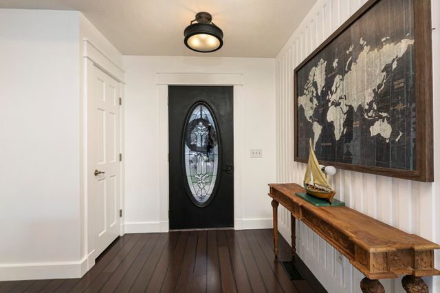 209 Northgate Avenue, Monett, MO 65708