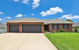 209 Northgate Avenue, Monett, MO 65708