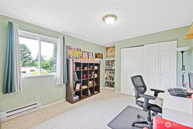 3284 Oak Street, Longview, WA 98632