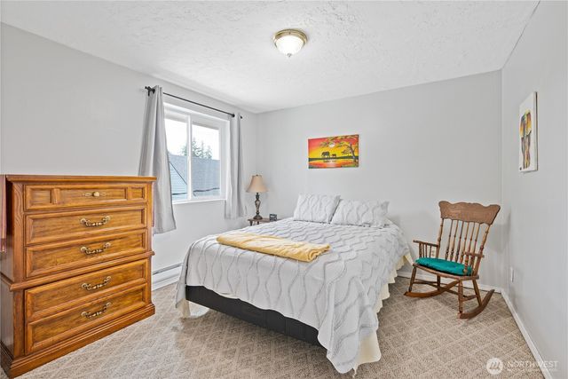 3284 Oak Street, Longview, WA 98632
