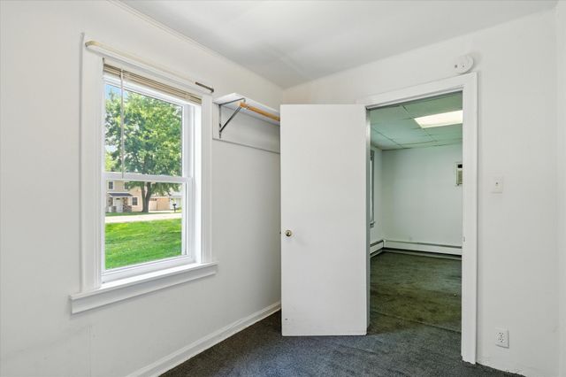 19435 Inkster Road, Livonia City, MI 48152