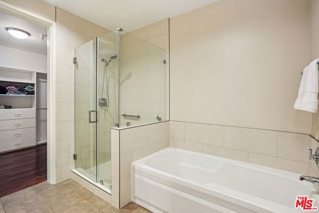 801 S Grand Avenue 1310, Los Angeles, CA 90017