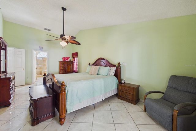 4386 WYNDCLIFF CIRCLE, Orlando, FL 32817