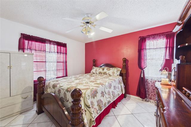 4386 WYNDCLIFF CIRCLE, Orlando, FL 32817