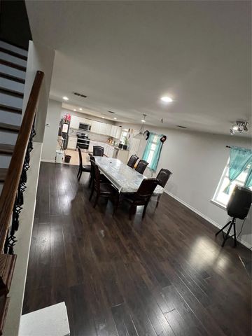 2216 Chestnut Drive, Little Elm, TX 75068
