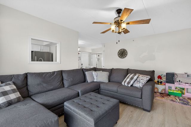 12928 W 159th Street 1D, Homer Glen, IL 60491