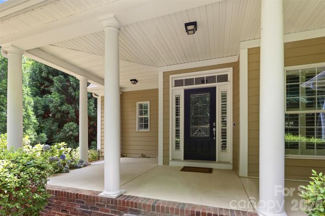 151 Maple View Drive, Troutman, NC 28166