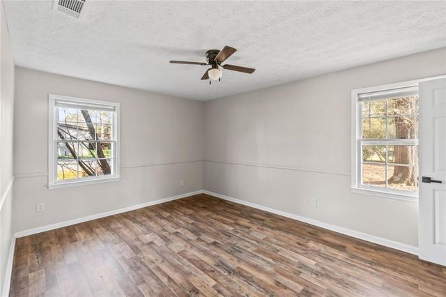 599 Honey Creek SE Road, Conyers, GA 30094